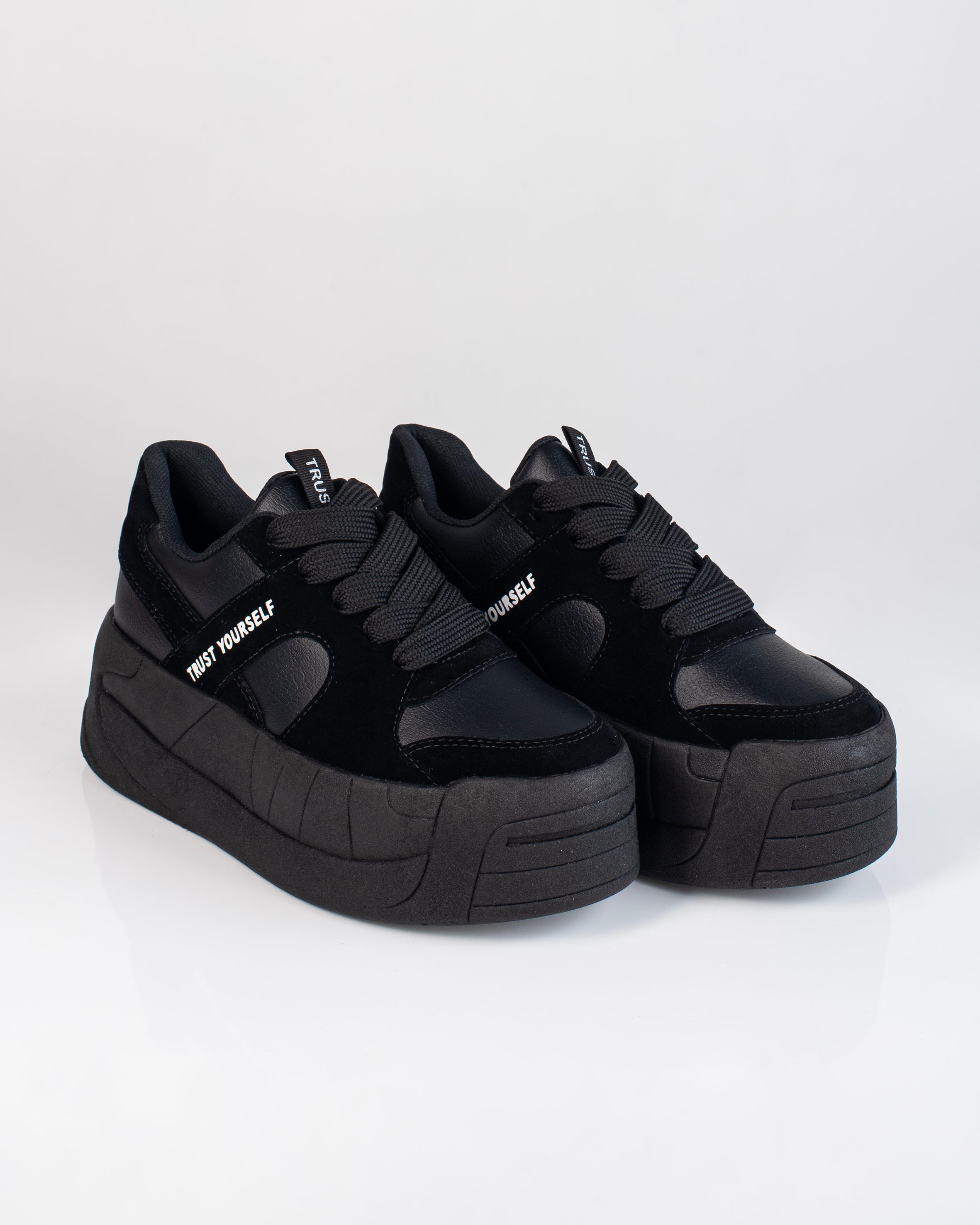 Tenis Aura Urban™ | Exclusividad Casual para un Look Extraordinario