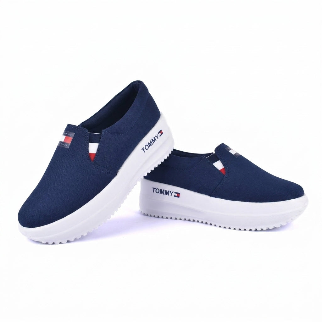 Tenis Slip-On Tommy con Suela Track