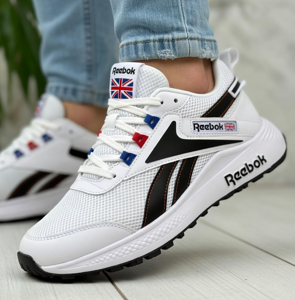 Oferta Exclusiva: El clásico de Reebok que todos quieren a un precio único