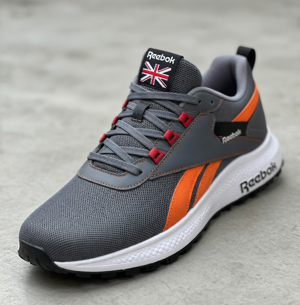 Oferta Exclusiva: El clásico de Reebok que todos quieren a un precio único